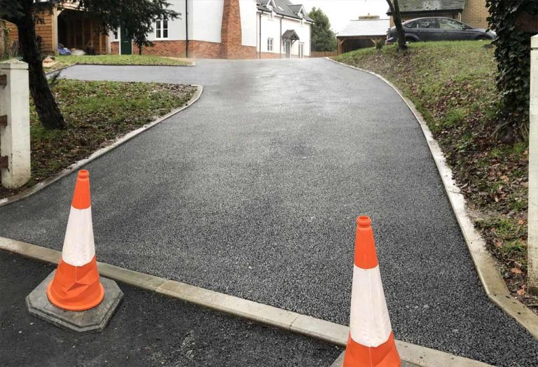 Tarmac / Asphalt Surfacing