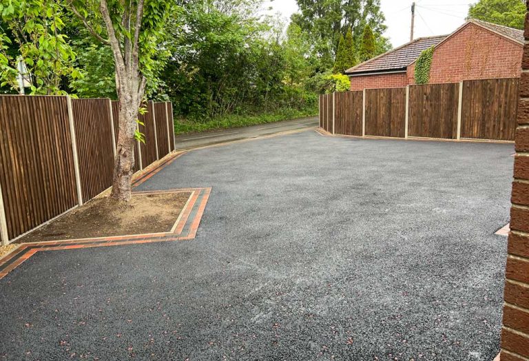 Tarmac / Asphalt Surfacing